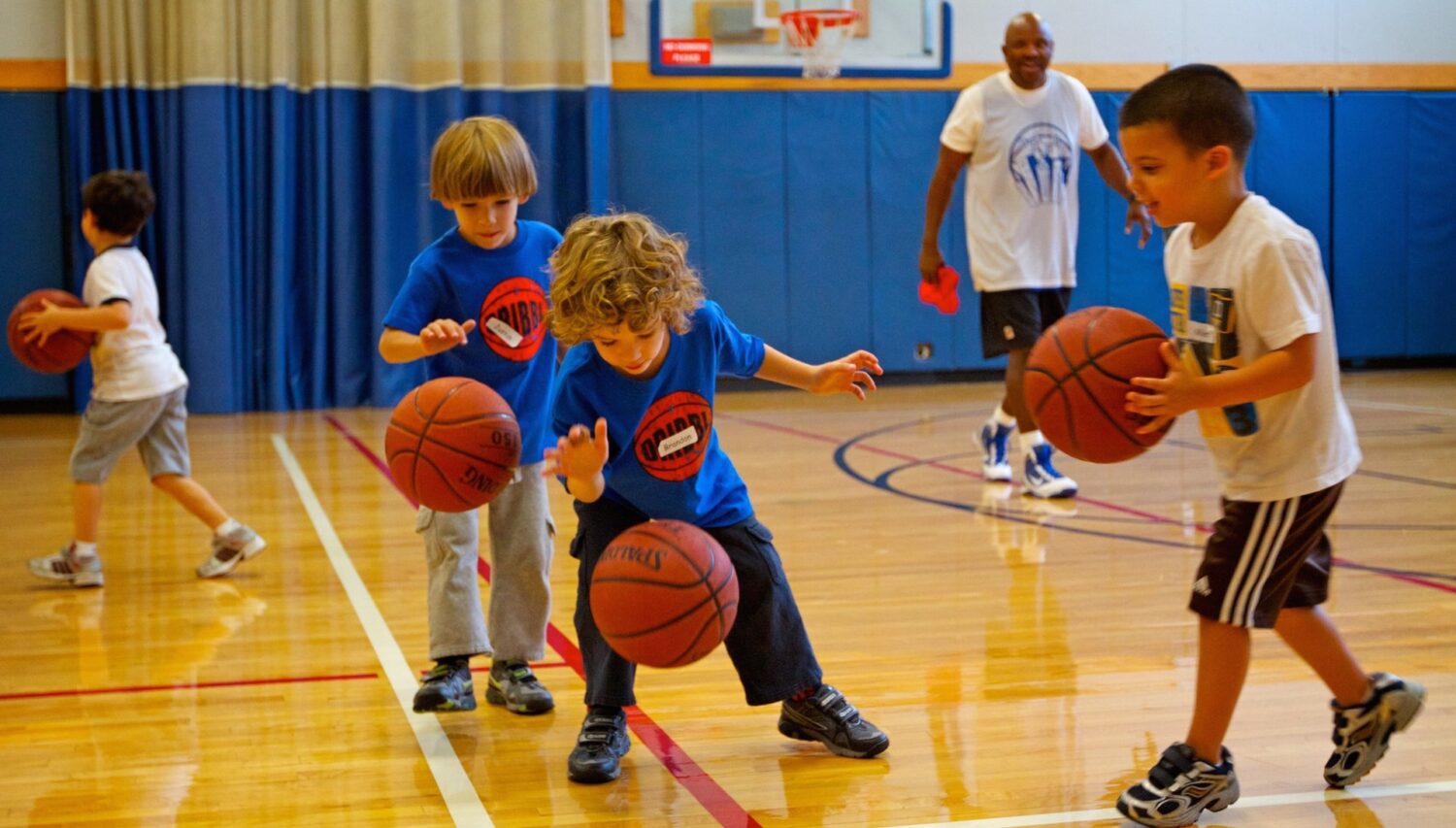 Salle de sport extensible enfants sport basket ball football